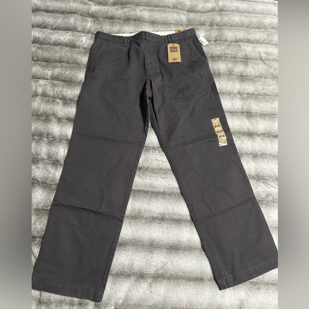 Dockers Straight Fit D2 Flat Front Khaki Dress Pants 36/32